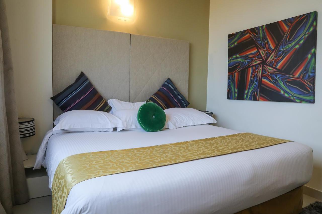 Gulf Suites Hotel Amwaj Манама Екстериор снимка