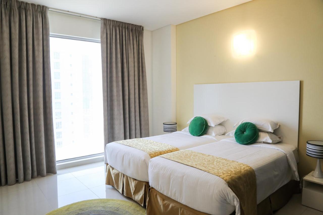 Gulf Suites Hotel Amwaj Манама Екстериор снимка